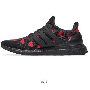 Like New 2022 Adidas UltraBoost 5.0 DNA 'Valentine's Day'; size Men 7/womens 8